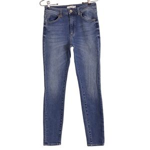 Neuw Jeans Smith Skinny Medium Wash Size‎ 28 Tapered Leg Mid Rise Fob Ring